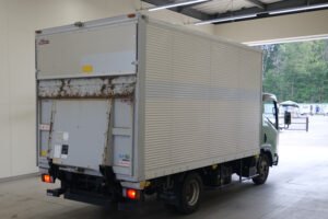 2011 Van Wing Isuzu Elf SKG-NPR85AN
