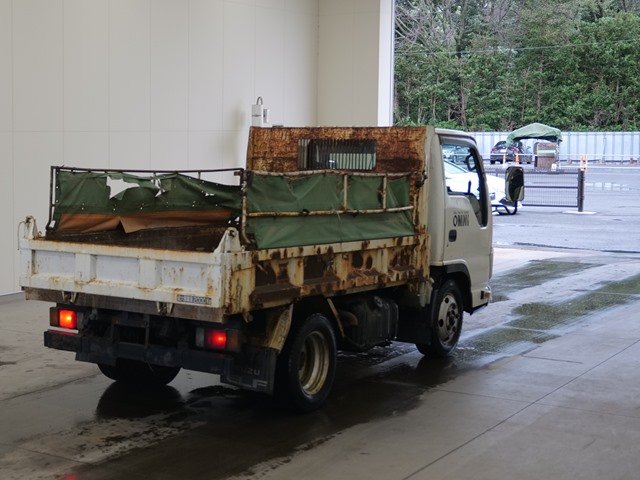 2011 Dump Tipper Truck Isuzu Elf BKG-NJR85AD - Image 5