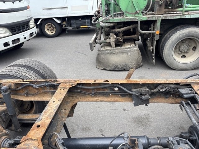2015 Chassis Truck Hino Dutro TKG-XZU645M - Image 15