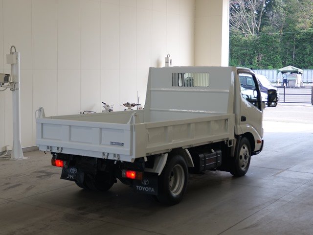 2016 Dump Tipper Truck Toyota Dyna TKG-XZU620D - Image 5