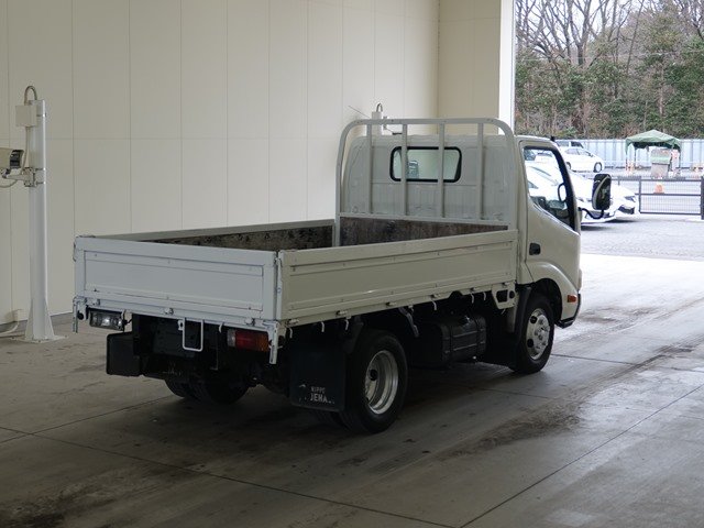 2010 Flat Body Truck Hino Dutro BKG-XZU504M - Image 5