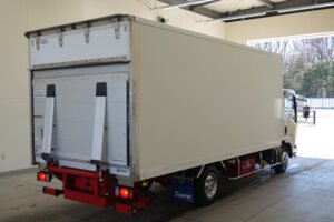 2018 Freezer Refrigerator Truck Isuzu Elf TPG-NPR85AN