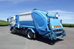 2017 Garbage Truck Isuzu Forward LPG-FTR90S2