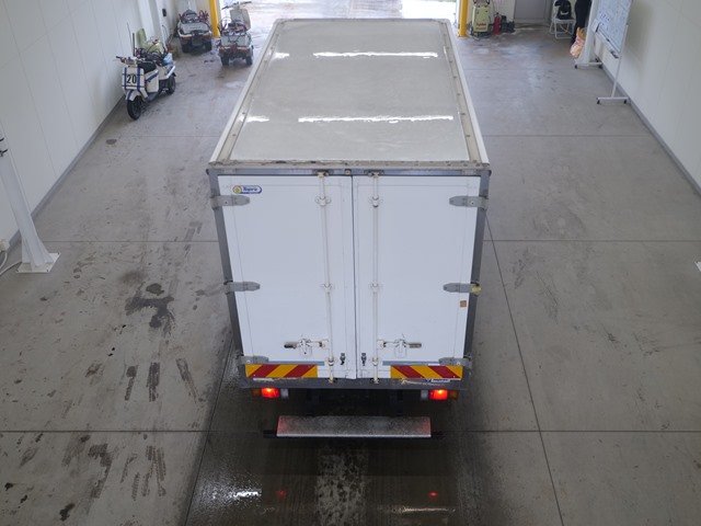 2017 Freezer Refrigerator Truck Isuzu Elf TRG-NKR85A - Image 6