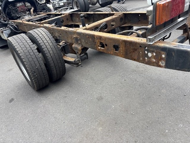 2015 Chassis Truck Hino Dutro TKG-XZU645M - Image 16