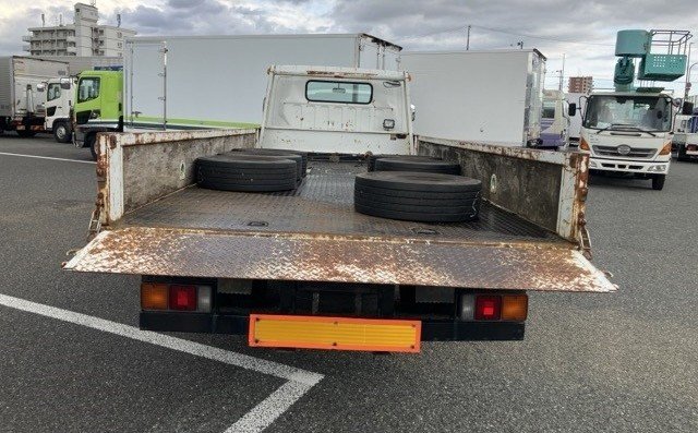 2009 Flat Body Truck Mitsubishi Fuso Canter PDG-FE83DN - Image 6