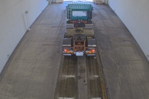 2012 Trailer Head Mitsubishi Fuso Super Great QKG-FP54VDR