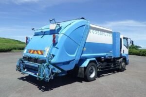 2017 Garbage Truck Isuzu Forward LPG-FTR90S2