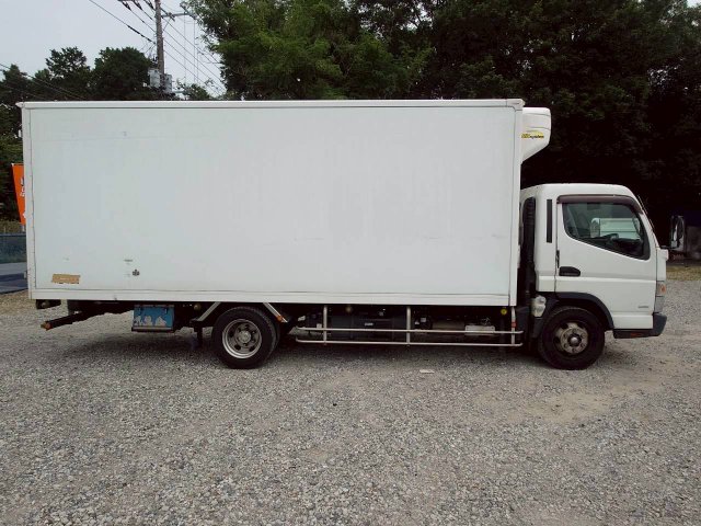 2016 Freezer Refrigerator Truck Mitsubishi Fuso Canter TPG-FEB80 - Image 6