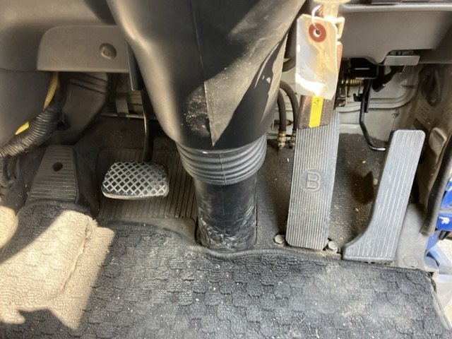 2004 Van Wing Isuzu Forward PA-FRD34L4 - Image 7