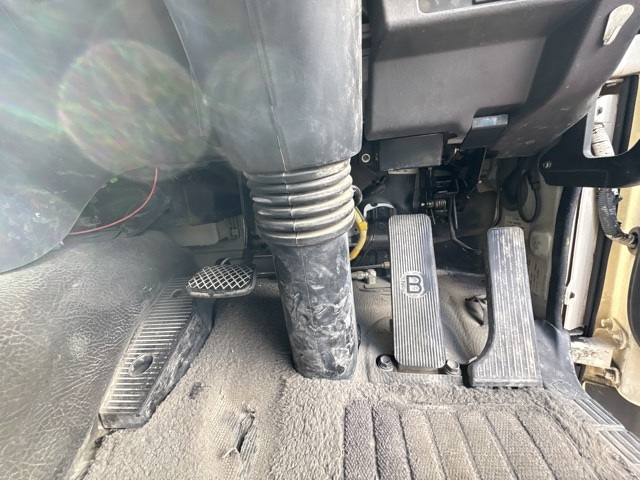 2012 Concrete Mixer Truck Isuzu Giga LKG-CXM77AT - Image 7