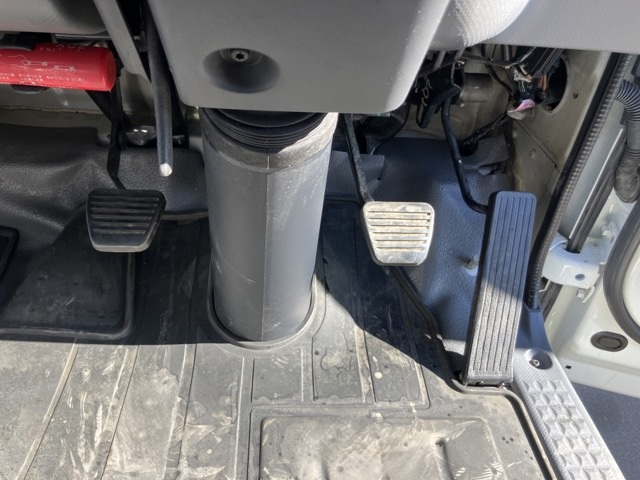 2017 Freezer Refrigerator Truck Isuzu Elf TPG-NLR85AN - Image 7