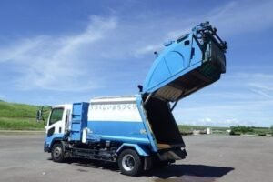 2017 Garbage Truck Isuzu Forward LPG-FTR90S2