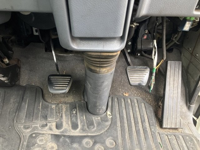 2007 Chassis Truck Mitsubishi Fuso Canter PDG-FE74BV - Image 7