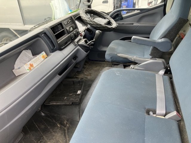 2016 Freezer Refrigerator Truck Mitsubishi Fuso Canter TKG-FEB90 - Image 8