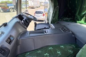 2012 Trailer Head Mitsubishi Fuso Super Great QKG-FP54VDR