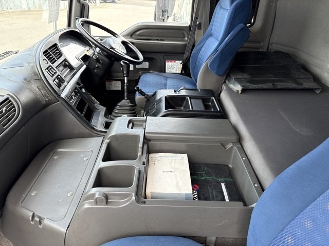 2014 Dump Tipper Truck Isuzu Giga QKG-CXZ77AT - Image 8