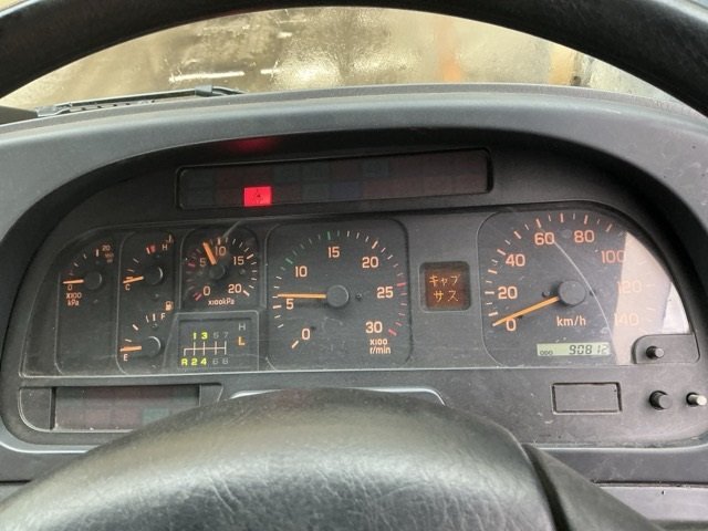 2004 Trailer Head Isuzu Giga KL-EXZ52J3 - Image 9