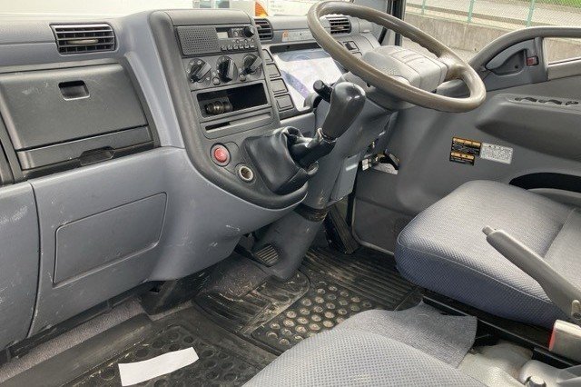 2009 Flat Body Truck Mitsubishi Fuso Canter PDG-FE83DN - Image 10