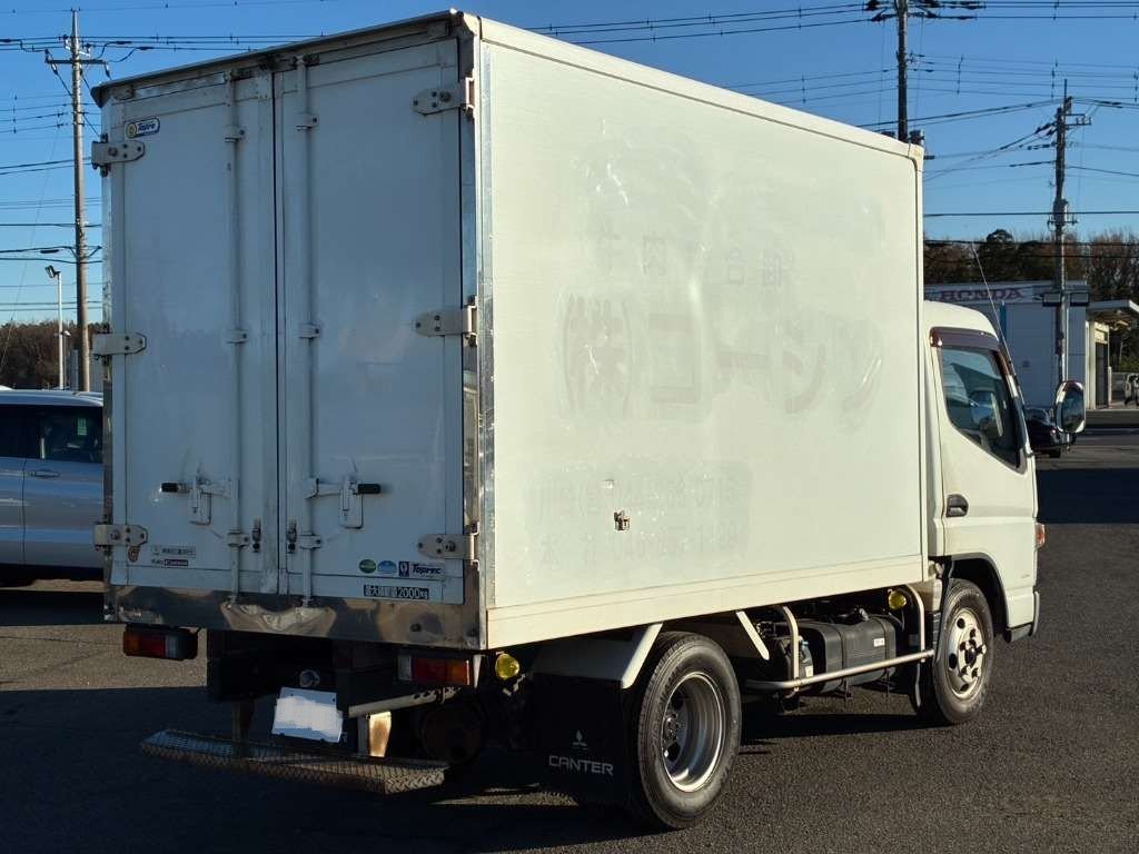 2016 Freezer Refrigerator Truck Mitsubishi Fuso Canter FEA50 - Image 6