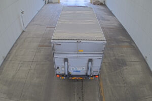 2014 Van Wing Isuzu Forward TKG-FRR90S2
