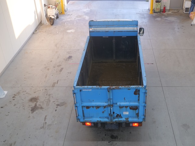 2013 Dump Tipper Truck Hino Dutro TKG-XZU600X - Image 6