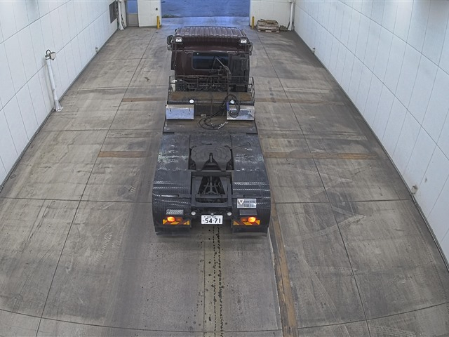 2017 Trailer Head Isuzu Giga QDG-EXZ52BJ - Image 6