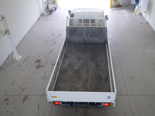 2010 Flat Body Truck Hino Dutro BDG-XZU414M - Image 6