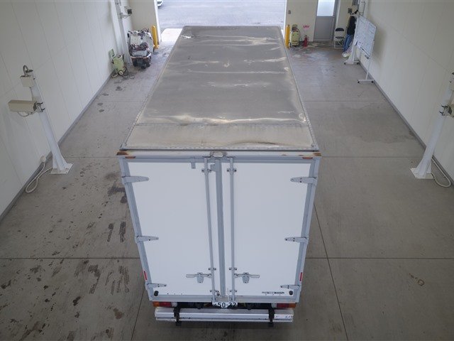 2017 Freezer Refrigerator Truck Hino Dutro TKG-XZU695M - Image 6