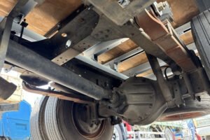 2013 Crane Truck Isuzu Elf SKG-NPR85YN