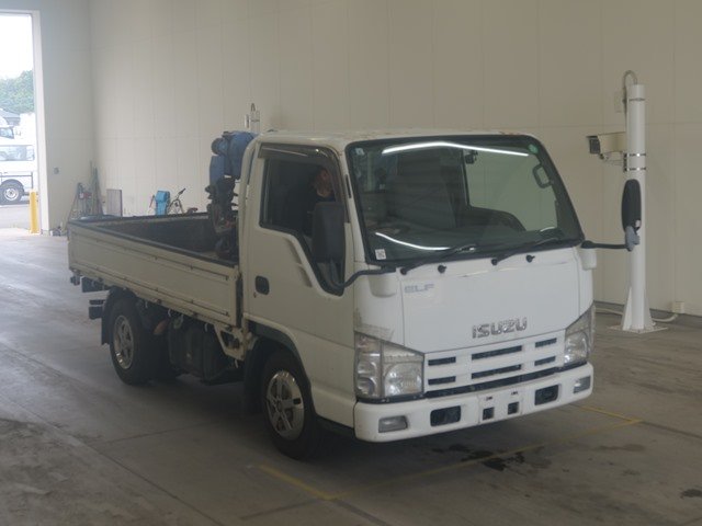 2008 Crane Truck Isuzu Elf BKG-NJR85A - Image 3