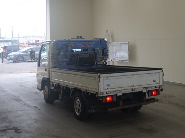 2008 Crane Truck Isuzu Elf BKG-NJR85A - Image 4