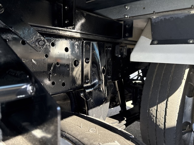 2017 Freezer Refrigerator Truck Isuzu Elf TPG-NLR85AN - Image 14