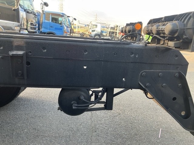 2016 Chassis Truck Nissan UD QPG-CD5ZL - Image 14