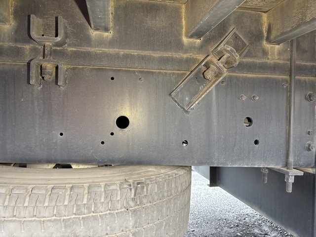 2015 Flat Body Truck Mitsubishi Fuso Super Great QPG-FU64VZ - Image 16