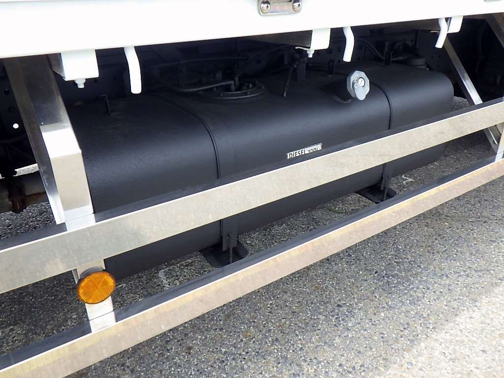 2019 Flat Body Truck Mitsubishi Fuso Canter FEAV0 - Image 16