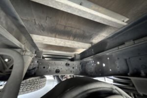 2011 Van Wing Isuzu Elf SKG-NPR85AN