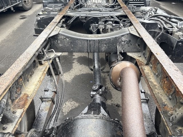 2007 Chassis Truck Mitsubishi Fuso Canter PDG-FE74BV - Image 17