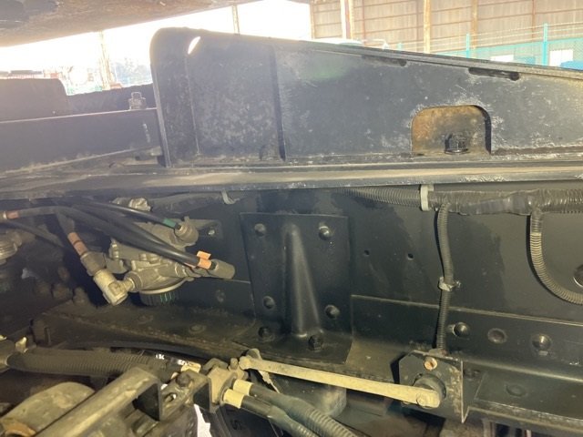 2013 Trailer Head Isuzu Giga QDG-EXZ52AJ - Image 18