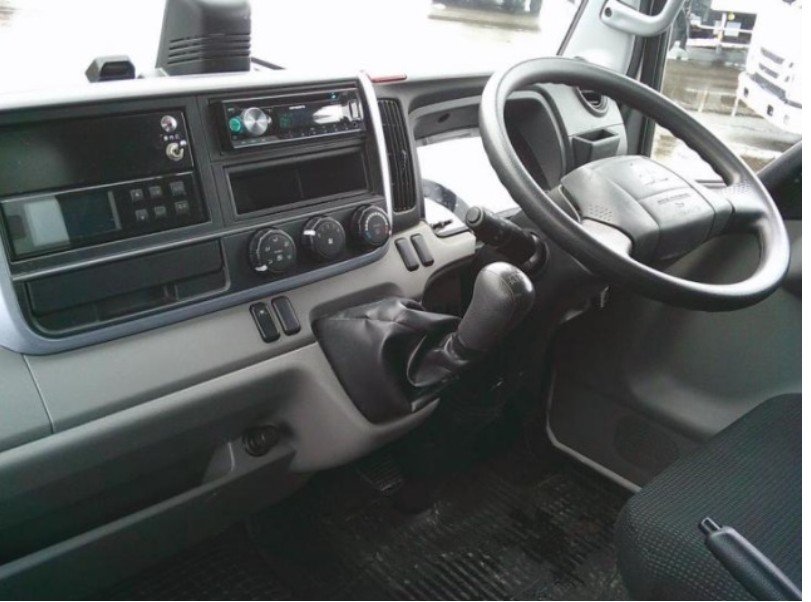 2018 Freezer Refrigerator Truck Mitsubishi Fuso Canter TPG-FEB50 - Image 18