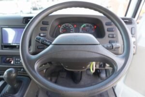 2015 Bus Mitsubishi Fuso Rosa BE640J