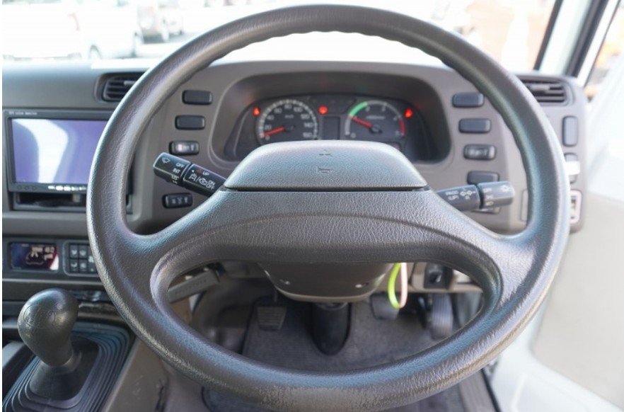 2015 Bus Mitsubishi Fuso Rosa BE640J - Image 18