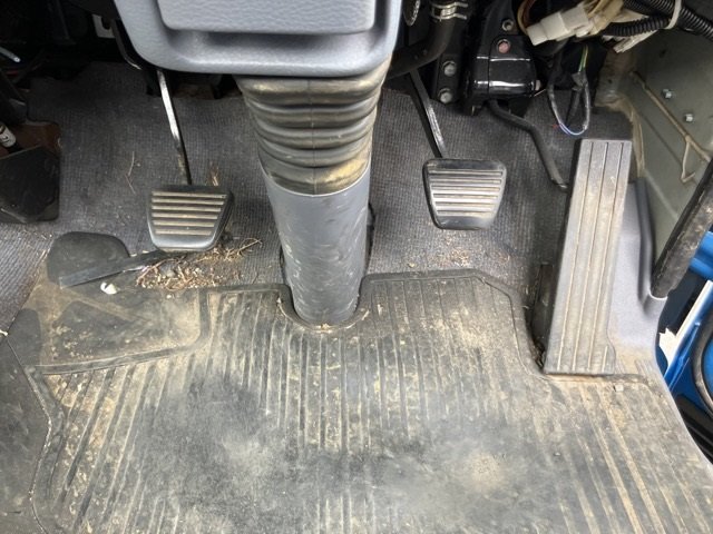 2007 Chassis Truck Mitsubishi Fuso Canter PDG-FE72D - Image 7