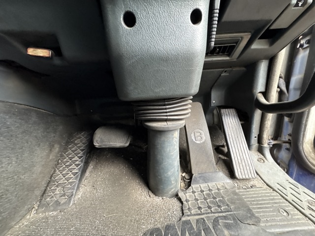 2004 Dump Tipper Truck Mitsubishi Fuso Super Great KL-FU50KNY - Image 7