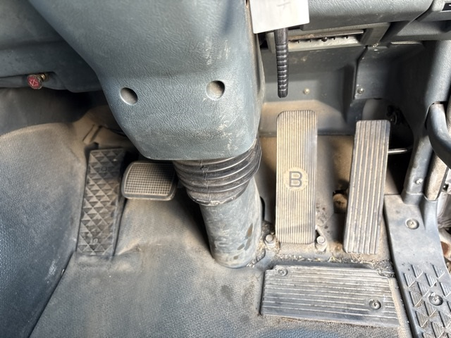 2003 Chassis Truck Mitsubishi Fuso Super Great KL-FV50JMY - Image 7