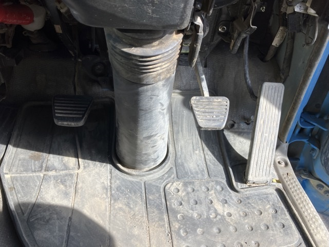 2004 Dump Tipper Truck Isuzu Elf KR-NKR81ED - Image 7