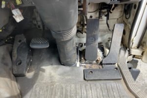 2004 Arm Roll Isuzu Forward PB-FRR35E3S