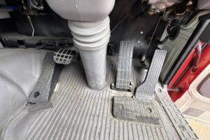 2000 Chassis Truck Hino Profia KC-FH2KLEA