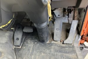 2004 Vacuum Truck Isuzu Forward KK-FRR33G4