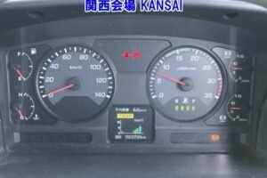 2017 Van Wing Mitsubishi Fuso Fighter TKG-FK64F